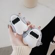 Ανθεκτική θήκη σιλικόνης AirPods 3 με παιχνιδιάρικο σχέδιο καρχαρία