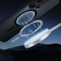 Ανυψωμένες άκρες που διασφαλίζουν προστασία για την κάμερα του Samsung Galaxy S25+ 5G.