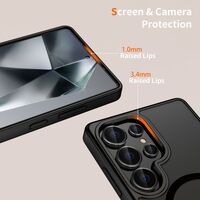 Πίσω όψη της ματ μαύρης θήκης Tech-Protect MagMat που δείχνει την προστασία της κάμερας