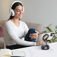 Σταθερή τοποθέτηση κινητού σε παρμπρίζ με τη βάση Tech Protect