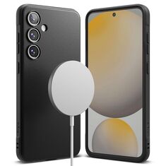 Samsung Galaxy S24 FE 5G με τη θήκη Ringke Onyx Magnetic Black σε χρήση με ασύρματο φορτιστή