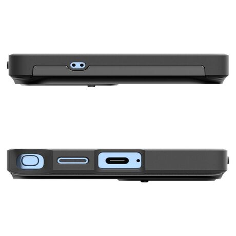 Θήκη Spigen Galaxy S25 Ultra 5G που προστατεύει από χτυπήματα και γρατσουνιές, με έμφαση στον φακό της κάμερας.